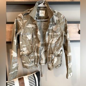 Old Navy XS camo jacket - super cute!!!